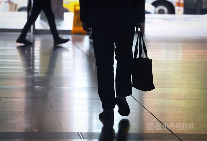 最低工資勞方喊調幅5.75%　學者籲納就業占比審議