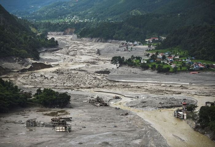 暖化衝擊喜馬拉雅山　尼泊爾洪災增至6150人失聯