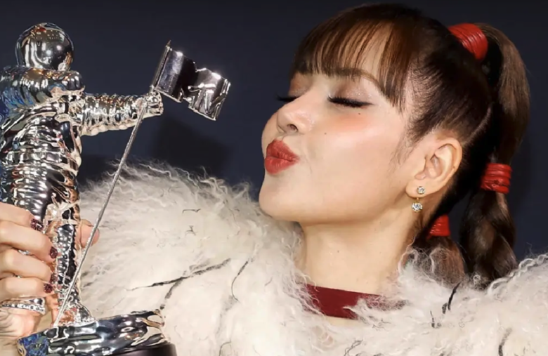 麗莎奪MTV流行獎　亞洲女歌手第一人　